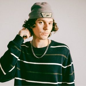 Meet your Posher, Ethan